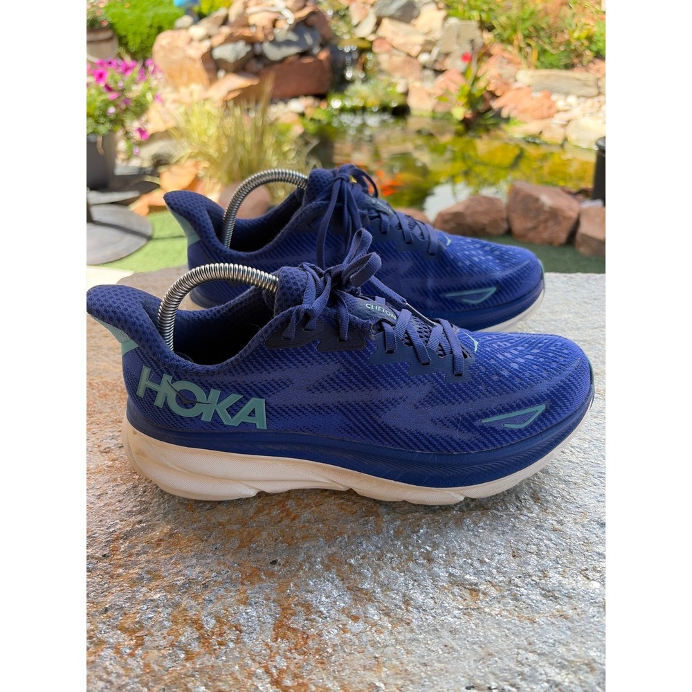Hoka Clifton 9 Blue Berry Evening Sky Running Shoes Womens 9.5B 1127896 BBES